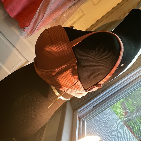 NWT bikini top underwire - Picture 2 of 9